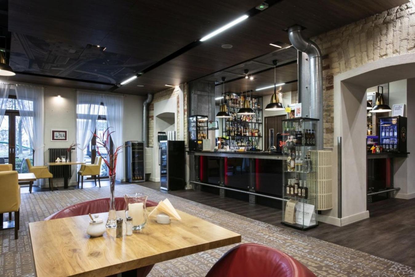 Hotel Loft 1898 ซูวาว์กี ภายนอก รูปภาพ
